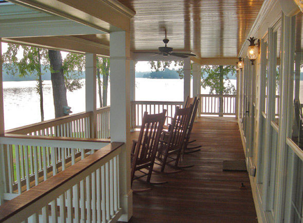 Island Cottage Right Side Porch